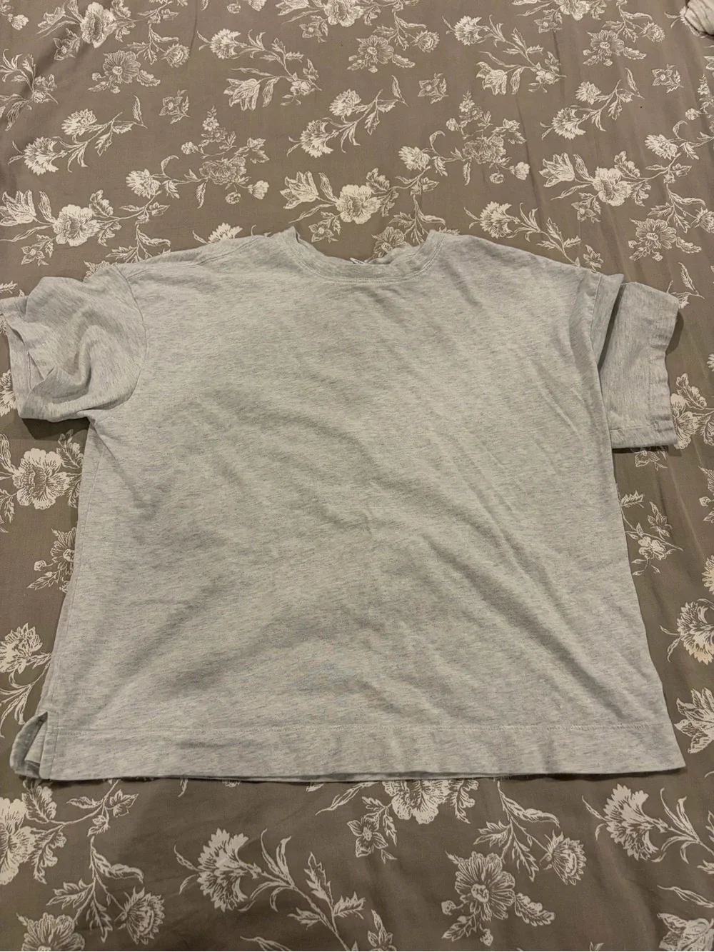 Old Navy Light Gray Short Sleeve Kids Tee